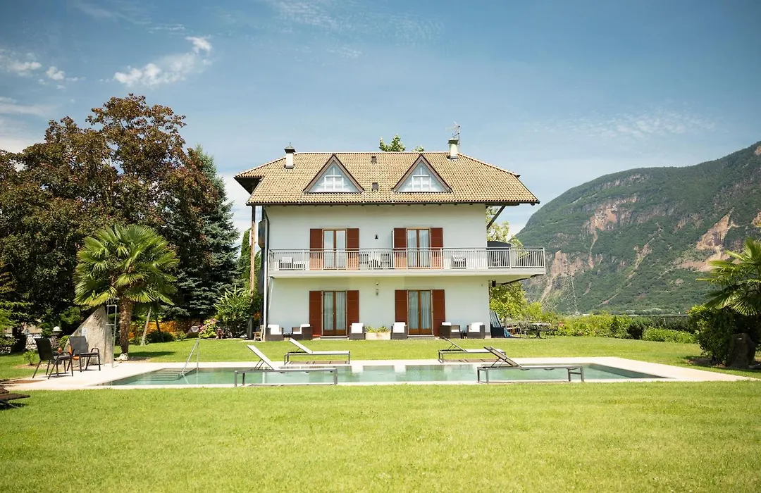 Villa Vera-1